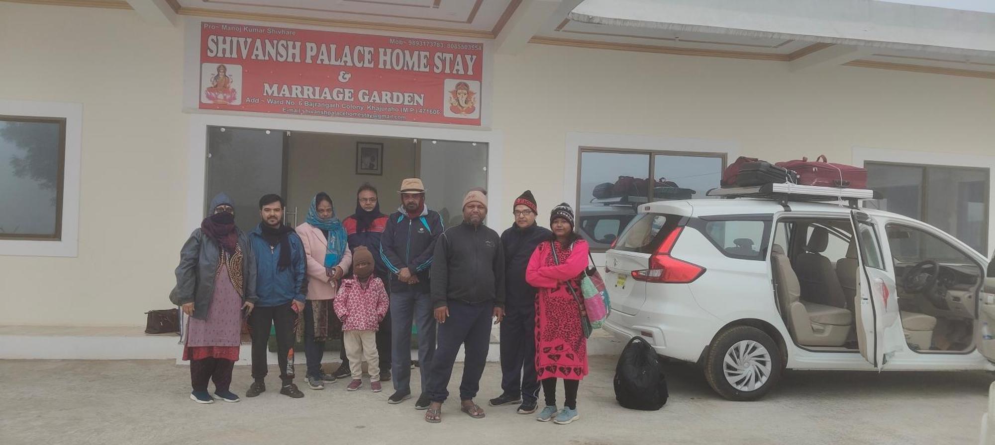 Shivansh Palace Homestay & Marriage Garden Khadzsuráhó Kültér fotó